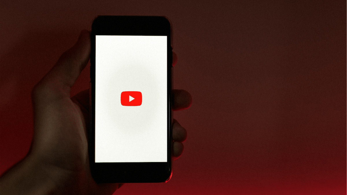 Quels sont les risques liés à l'achat de vues YouTube ?