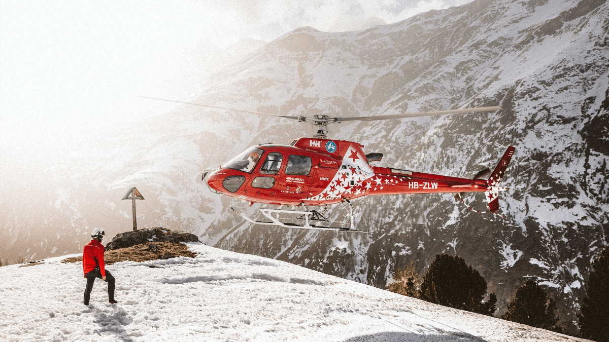 Comment la région du Mont Blanc gère-t-elle les accidents d'hélicoptère ?